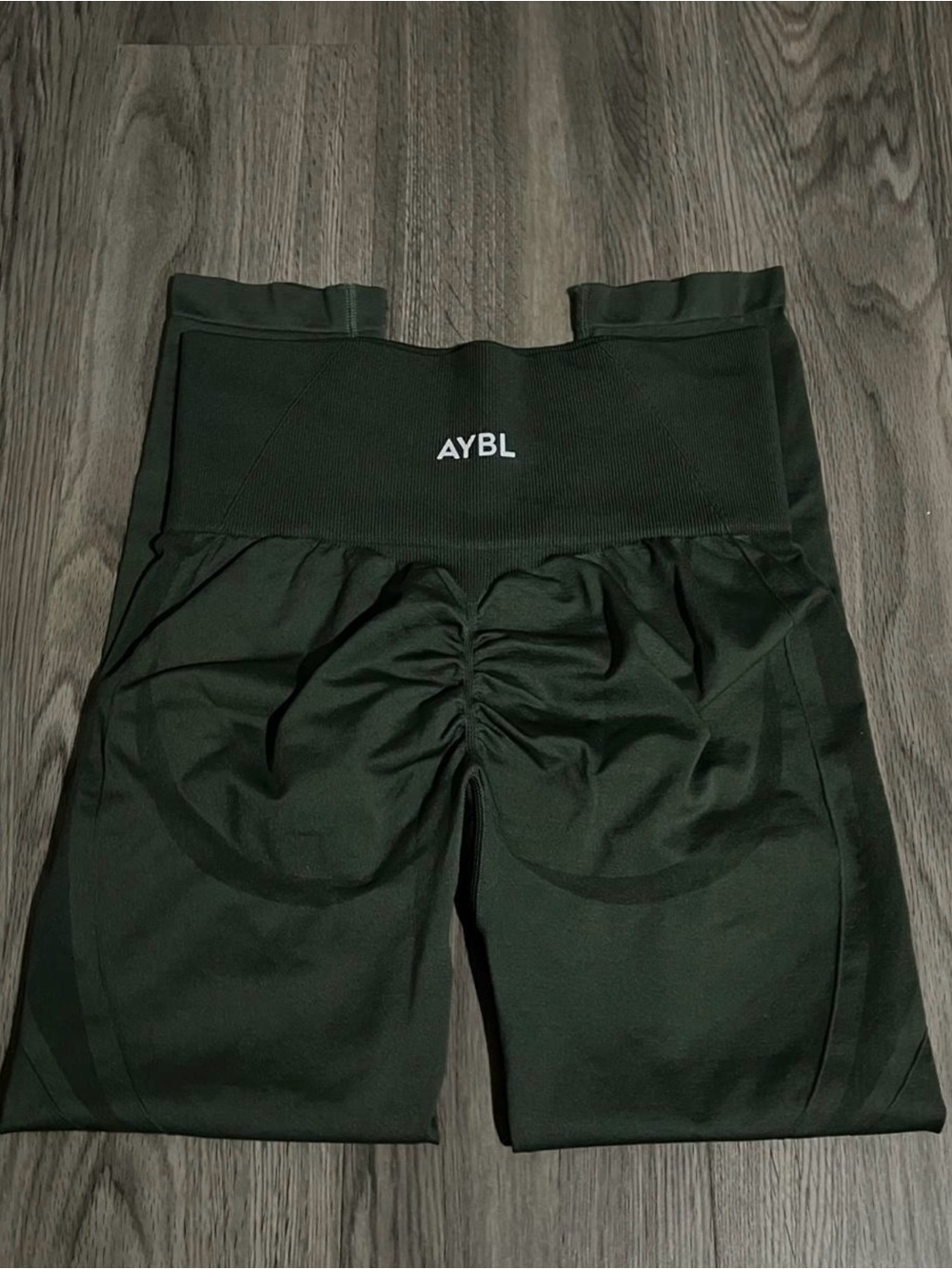 AYBL Green Leggings with Scrunch 💚
